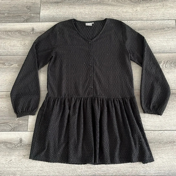 B. brandtex Copenhagen eyelet dress black size Medium - Picture 1 of 6